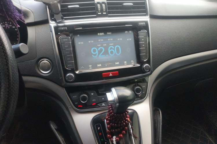 Used Haval H6 2015 Sport Edition 1.5T Automatic Two-Wheel Drive Luxury Model
