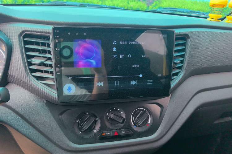 Used Wuling Hongguang V 2022 1.5L Jingqu Version Hydraulic Power Steering LAR Audio And AC Panel