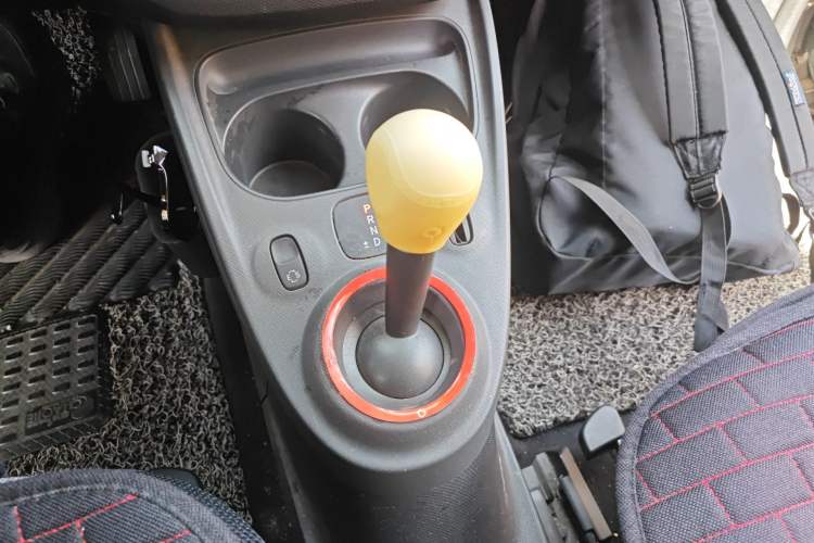 Used smart fortwo 2015 1.0L 52 kW Hardtop Passion Edition
