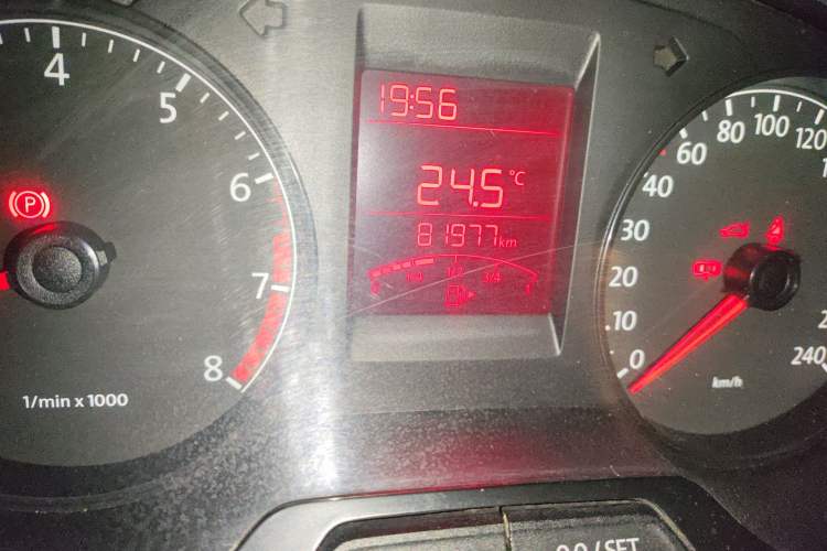 Used Volkswagen Santana 2013 1.4L Manual Fashion Edition
