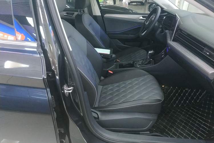 Used Volkswagen Sagitar 2025 300TSI DSG Excellence Edition
