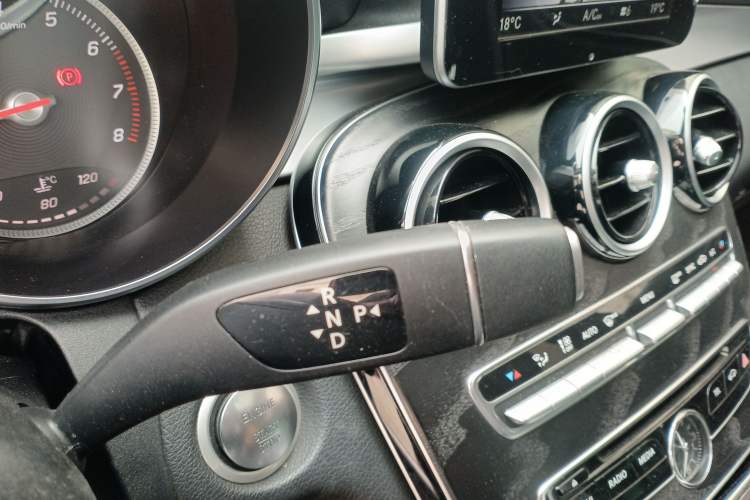 Used Mercedes-Benz C-Class 2018 C 180 L Fashion Edition Sport Version
