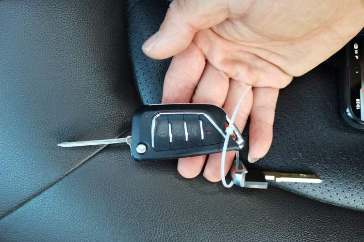 Used GAC Trumpchi GS4 2015 200T Manual Luxury Edition Interior 1