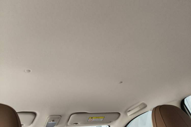 Used Wuling Bingo 2025 333 km Enjoyment Version Headliner