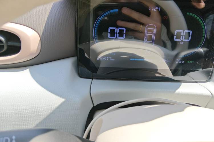 Used Leapmotor T03 2025 403 Comfort Edition Odometer Close Up