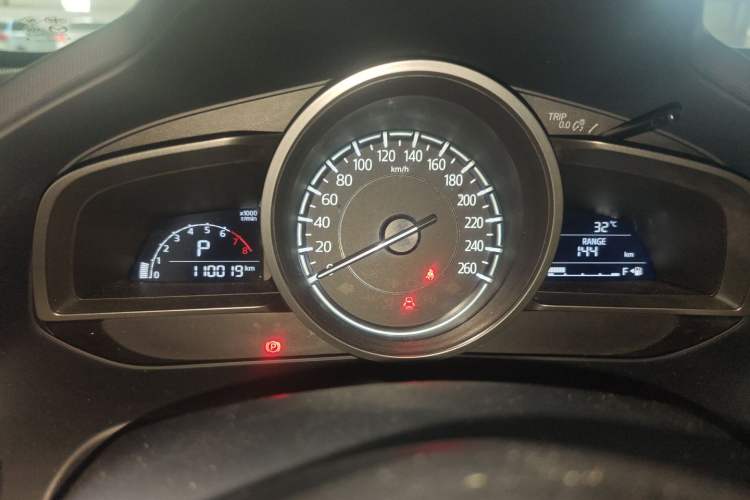 Used Mazda CX-4 2018 2.0L Automatic Two-Wheel Drive Blue Sky Exploration Version China V Standard