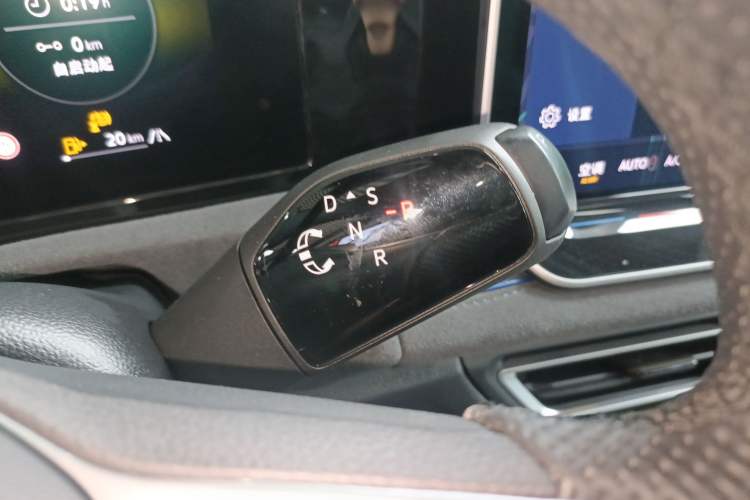 Used Volkswagen Tiguan L 2024 PRO 380TSI Four-Wheel Drive R-Line Prestige Edition
