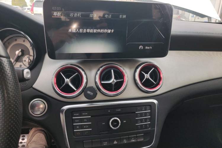 Used Mercedes-Benz GLA 2016 GLA 200 Fashion Model Audio And AC Panel