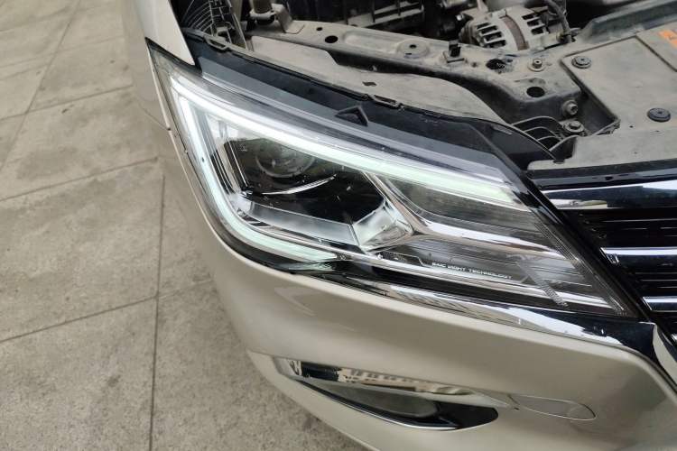 Used Roewe i5 2020 1.5L Automatic 4G Connect Luxury Flagship Edition