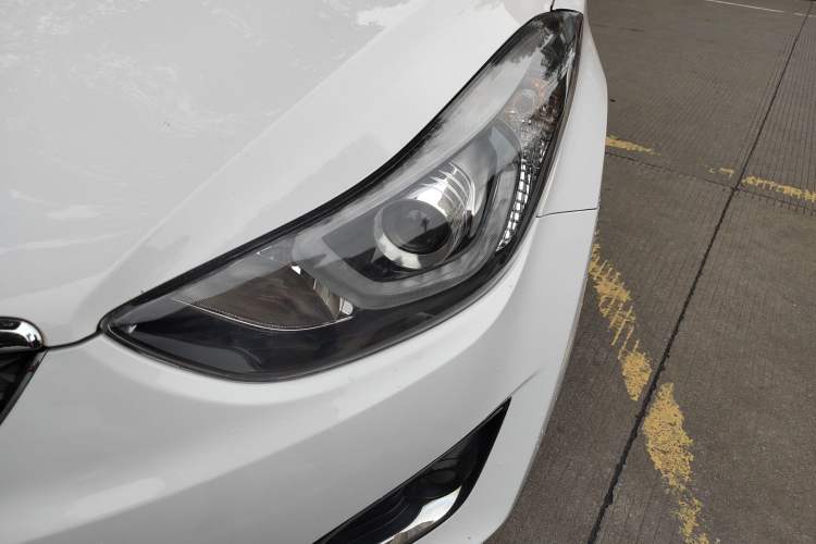 Used Hyundai Elantra (5th Generation / Langdong) 2016 1.6L Automatic Prestige Model Left Front Headlight