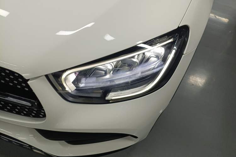 Used Mercedes-Benz GLC Coupe 2020 GLC 260 4MATIC Coupe SUV
