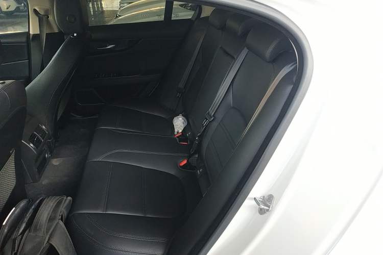 Used Jaguar XEL 2020 2.0T 200 PS S Advanced Elegance Edition