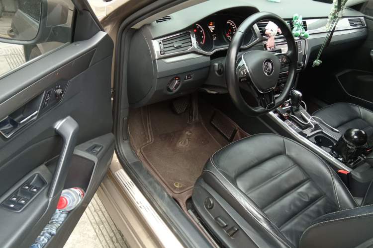 Used Volkswagen Passat 2017 280TSI DSG Luxury Edition