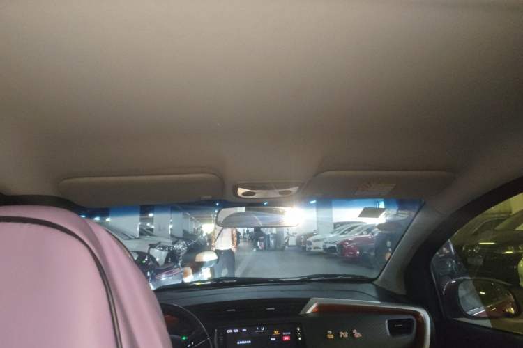 Used Geely Auto Vision X1 2017 1.3L Automatic Fun Edition
