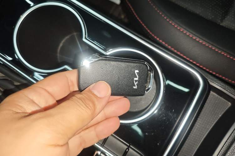 Used Kia KX5 2021 1.6T Automatic Two-Wheel Drive Luxury Edition
