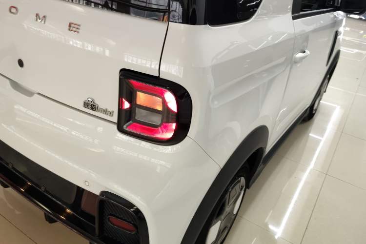 Used Geely Galaxy Panda 2024 200km Panda Kart Exterior 3