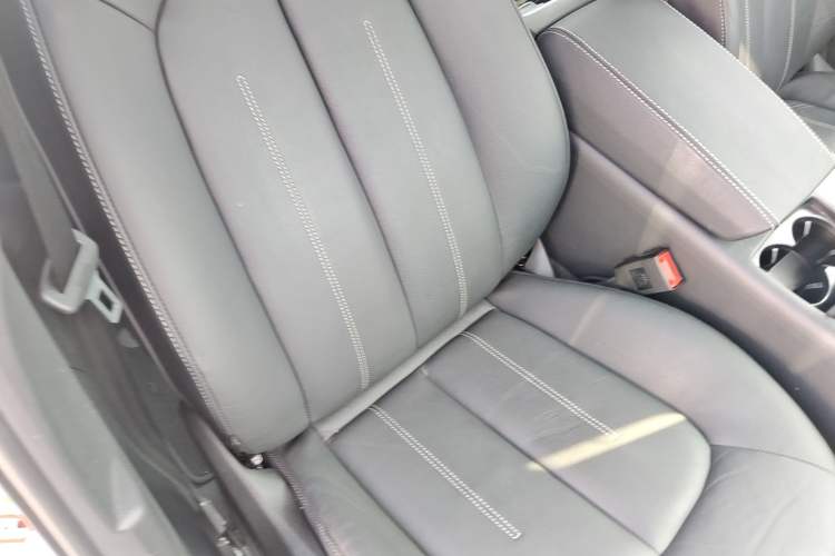 Used Audi A6L 2018 30th Anniversary Edition 35 TFSI Fashion Model
