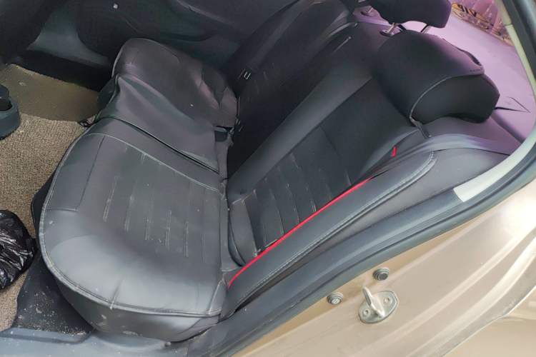 Used Volkswagen Jetta 2015 1.6L Manual Fashion Edition Left Rear Seat