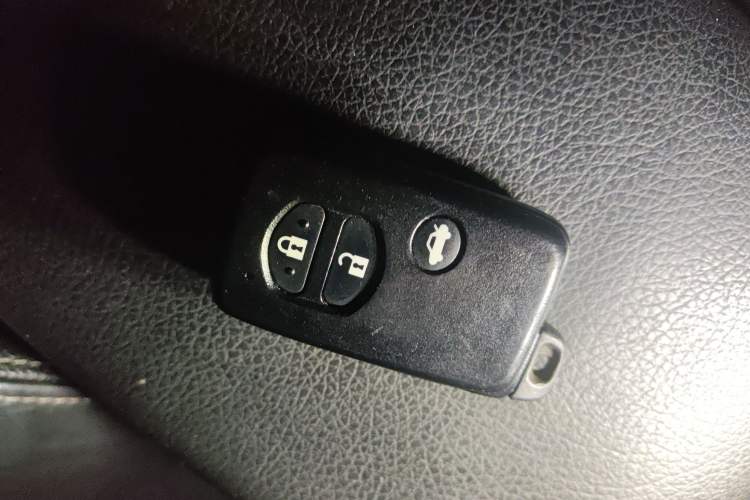 Used Subaru XV 2014 2.0i Luxury Edition