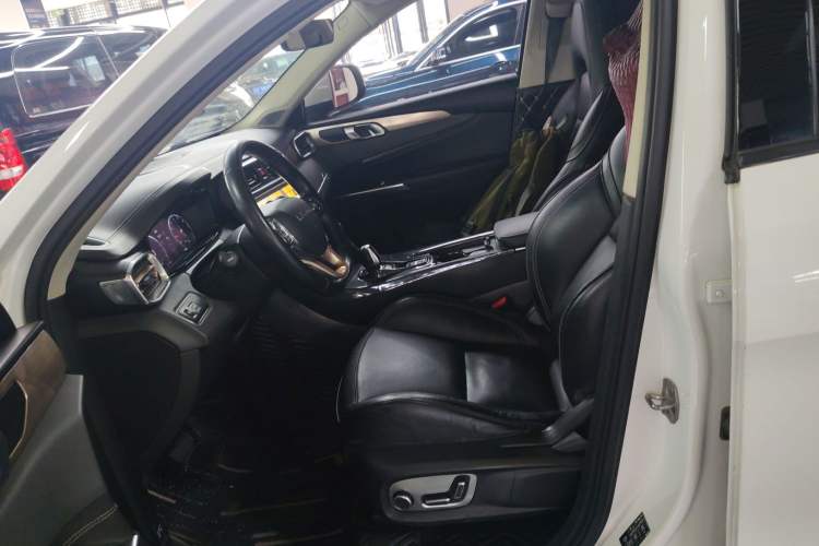 Used Lynk & Co 01 2017 2.0T Two-Wheel Drive Pro Edition
