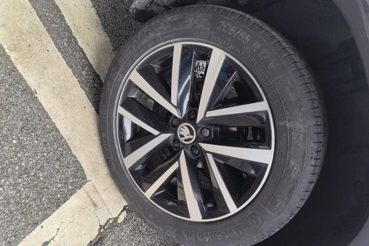 Used Skoda Kamiq 2018 1.5L Automatic Comfort Edition China VI Standard