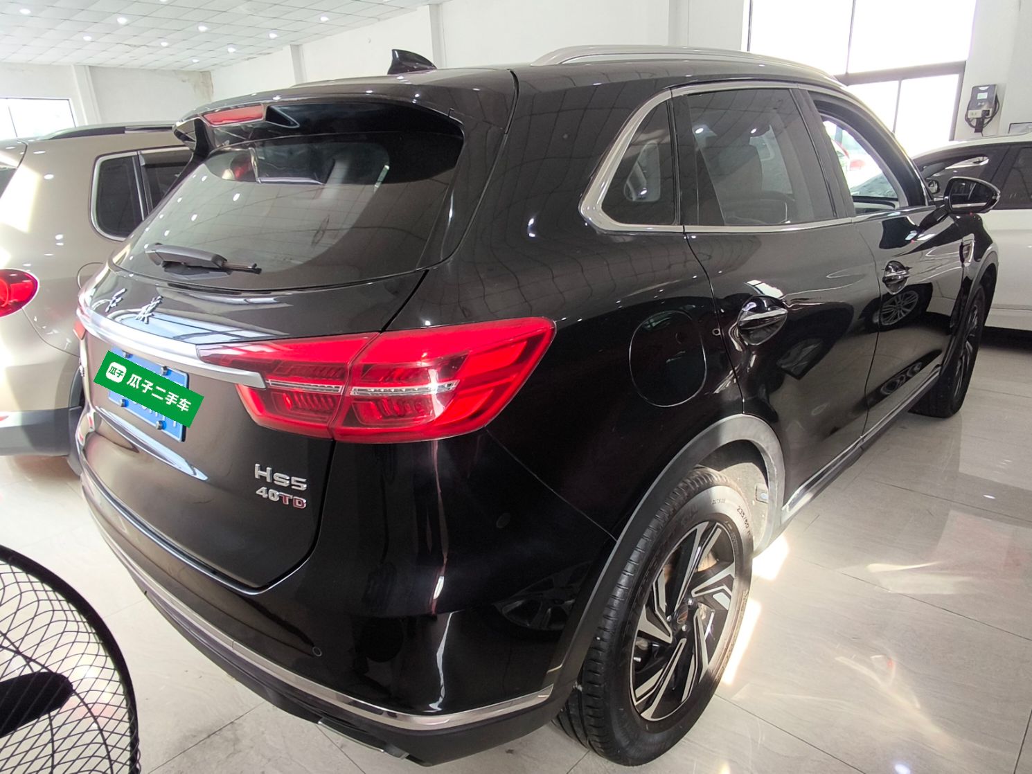 Hongqi HS5 2022 Revised Version 2.0T Smart Connect Flagship Edition — снимка 6