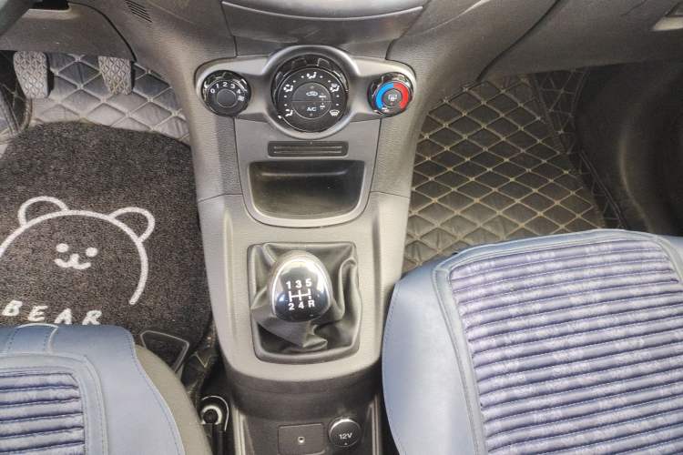 Used Ford Fiesta 2013 Hatchback 1.5L Manual Fashion Edition