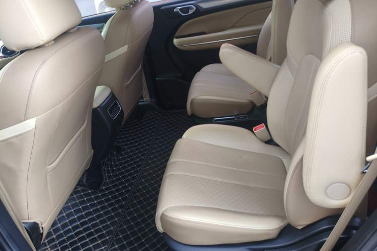 Used GAC Trumpchi M6 2021 PRO 270T DCT Luxury Edition Left Rear Seat