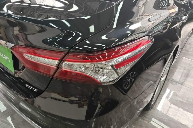 Used Toyota Camry 2023 2.0G Luxury Edition Right Rear Taillight