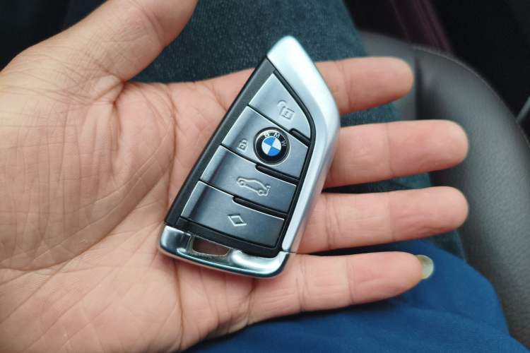 Used BMW 7 Series 2018 730Li Leading Model Excellence Package
