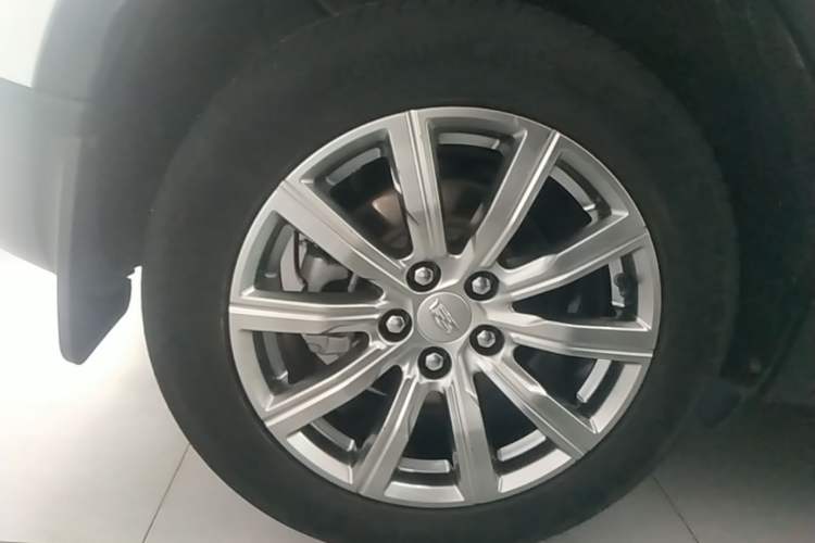 Used Cadillac XT4 2021 28T Two-Wheel Drive Leading Version
