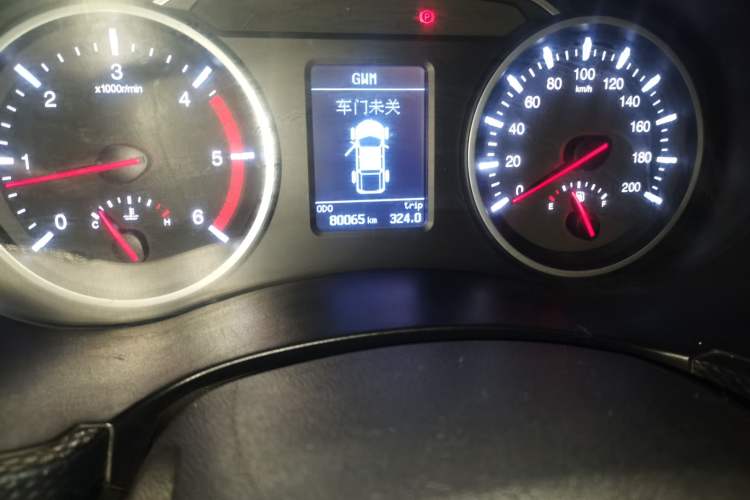 Used Great Wall Wingle 5 2017 2.0T European-spec Diesel Two-Wheel-Drive Entry-Level Big Double-Cab GW4D20D