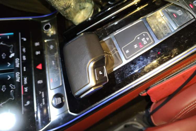 Used Audi A7L 2024 45 TFSI quattro S-line Black Warrior Edition
