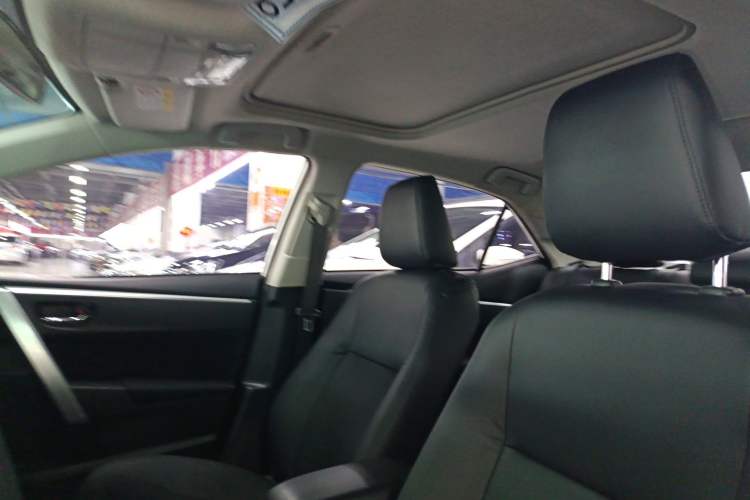 Used Toyota Corolla 2017 Revised Version 1.2T S-CVT GL-i Headliner