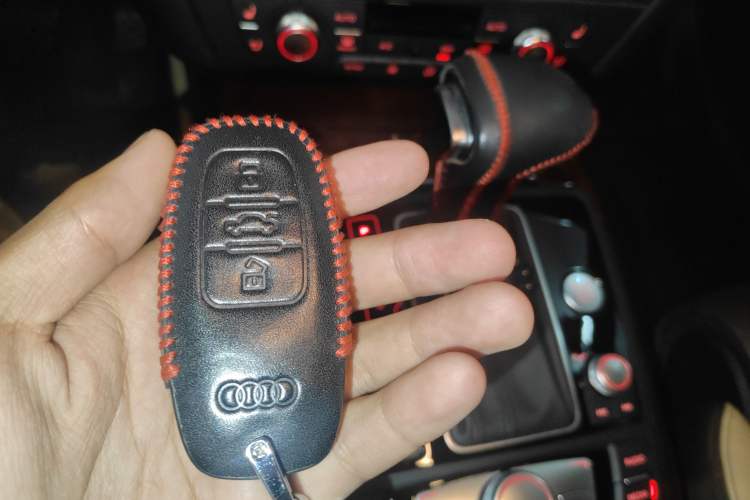 Used Audi A7 2014 50 TFSI quattro Comfort Model Vehicle Key