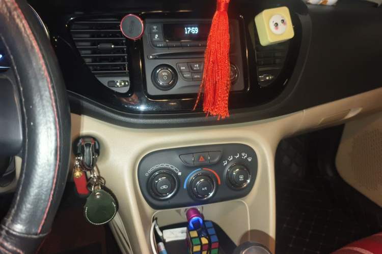 Used Fiat Viaggio 2012 1.4T Manual Enjoyment Edition
