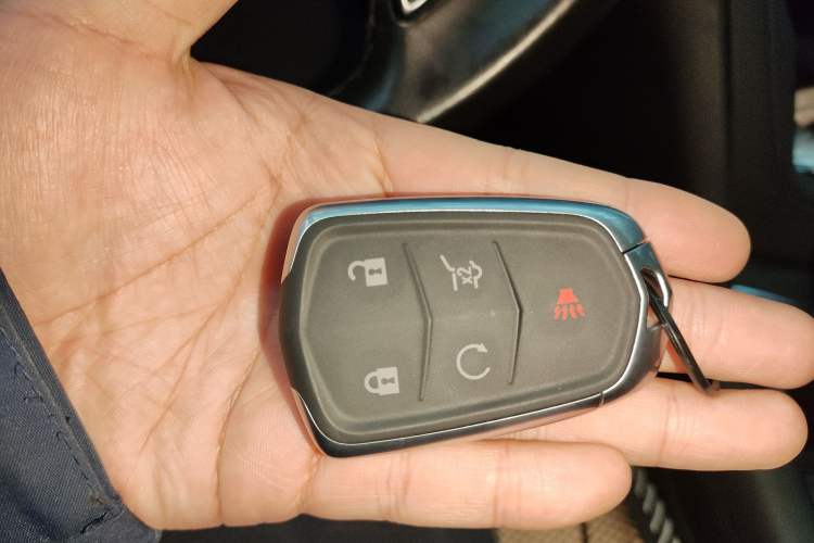 Used Cadillac XT5 2021 28T Luxury Model