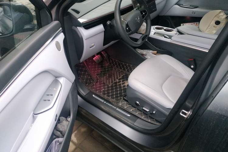 Used ARCFOX Alpha T5 2024 520 MAX
