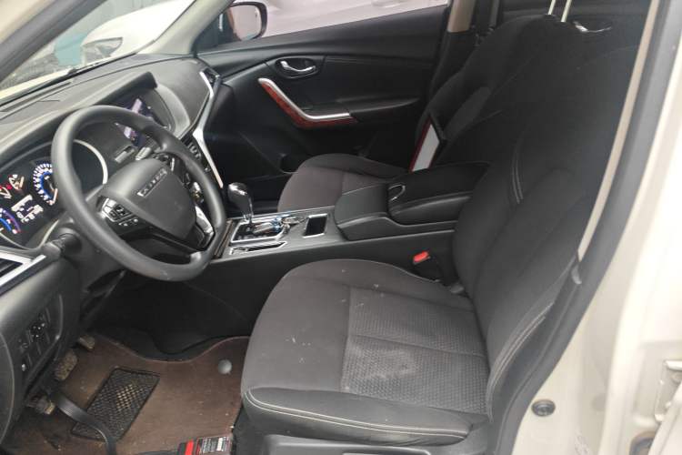 Used Venucia T90 2018 2.0L CVT Smart Connect Fashion Edition China VI Standard
