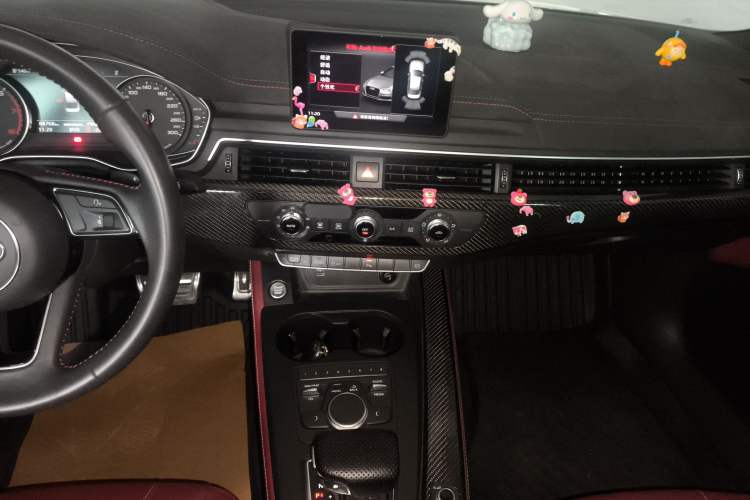 Used Audi A4L 2019 40 TFSI Ambition China VI
