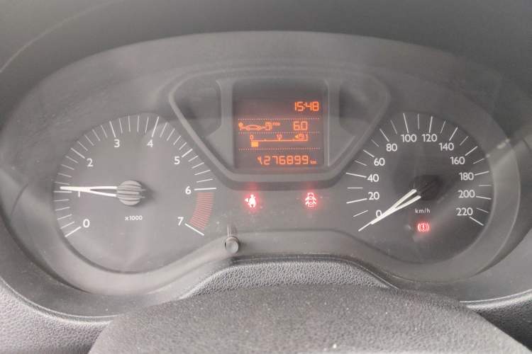 Used Citroen Elysee 2014 1.6L Manual Fashion Edition Odometer Close Up