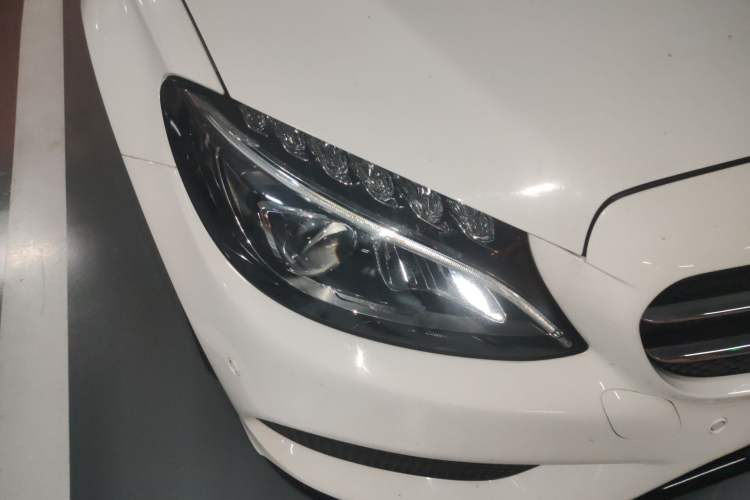 Used Mercedes-Benz C-Class 2018 C 200 Sport Edition Right Front Headlight