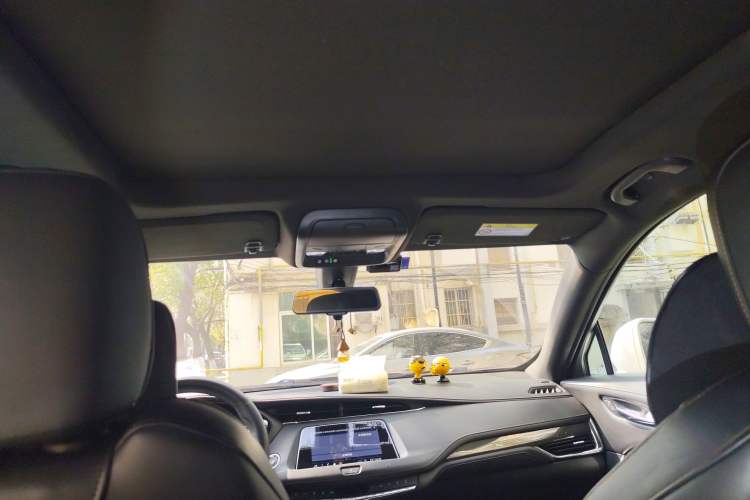 Used Cadillac XT4 2018 28T Two-Wheel Drive Luxury Sport Model
