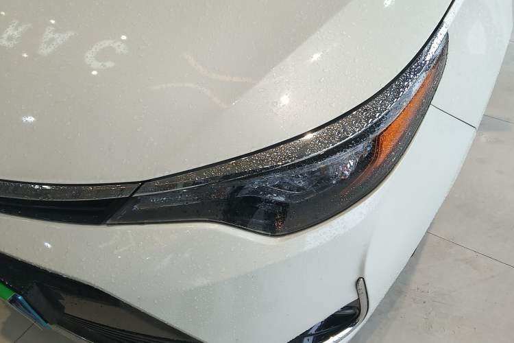 Used Toyota Levin 2017 Revised 185T CVT Leading Edition China V Standard Left Front Headlight