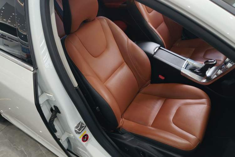 Used Volvo S60 2019 S60L Facelift T5 Intelligent Advanced Edition Right Front Seat