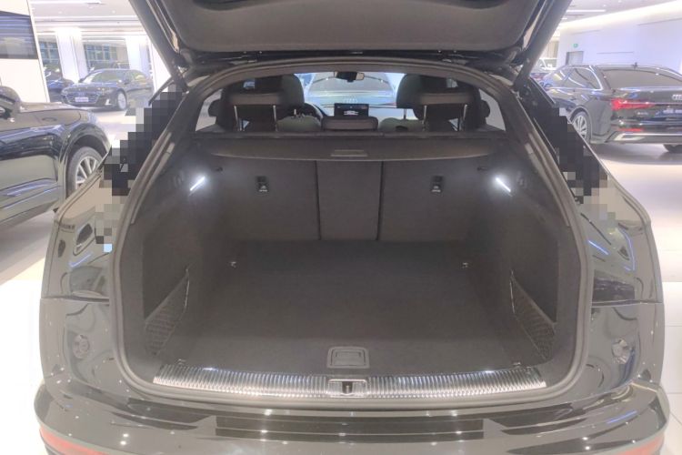 Used Audi Q5L Sportback 2024 40 TFSI Fashion Version Trunk