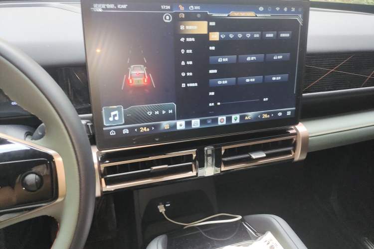 Used iCAR 03 2024 401km Two-Wheel Drive Standard Advanced Version
