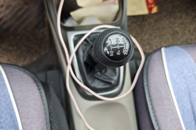 Used Honda City Classic 2012 1.5L manual Elite Edition Gear Lever