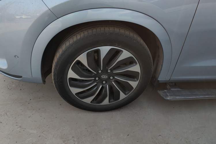 Used Hima AITO M7 2024 1.5T Four-Wheel Drive Plus Version 5 Seats Exterior 7