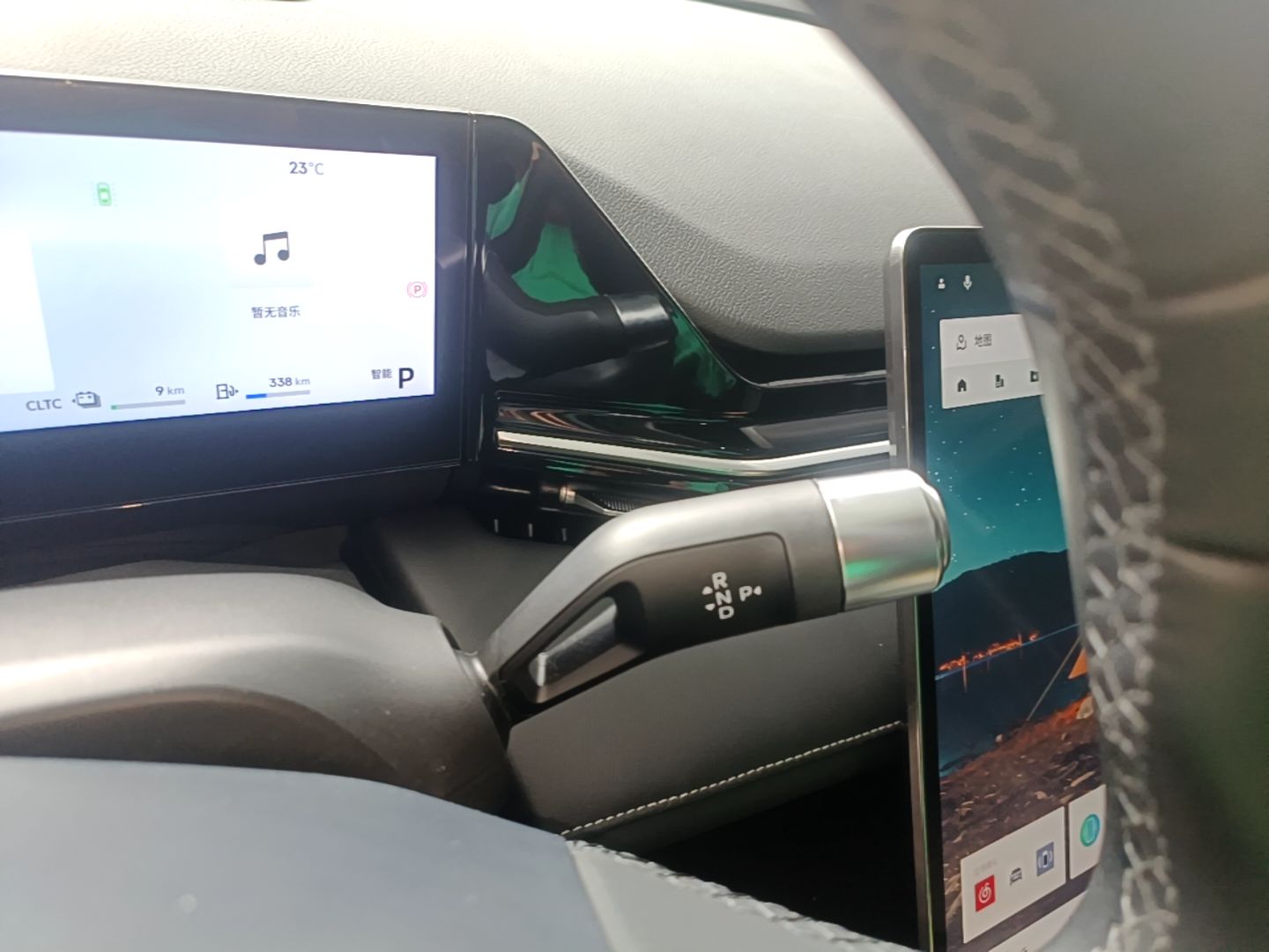 Geely Galaxy L6 2024 125km PLUS Dragon Edition — снимка 16